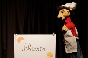 Primera luna llena del niño lobo